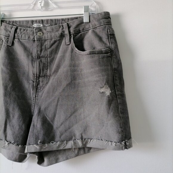 Old Navy O.G. Shorts Womens Gray High Rise Rolled Hem Boyfriend Shorts Size 16 - Picture 2 of 7